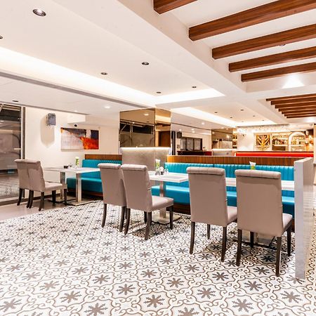 Treebo Premium Heritage Grand -Majiwada Thane Bagian luar foto